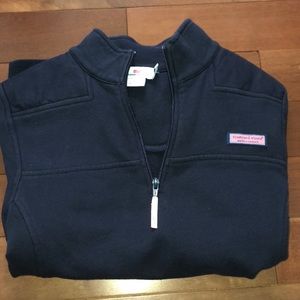 Classic navy blue Vineyard Vines shep shirt